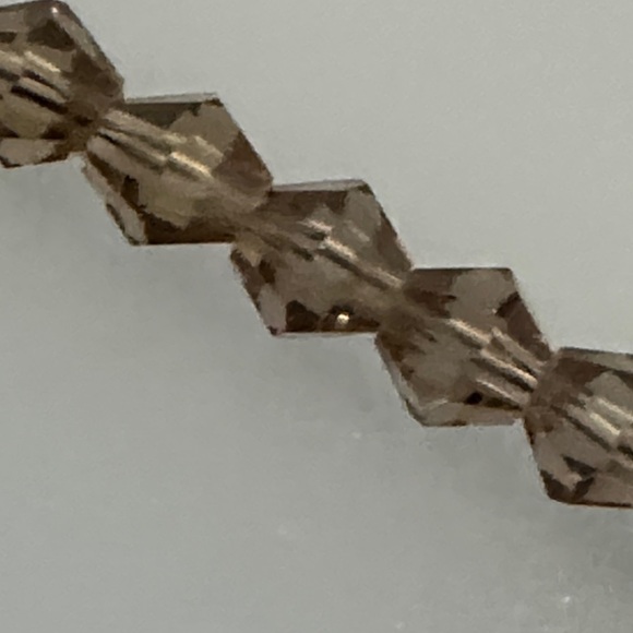 JADE stone Purple and Gold Pendant Necklace​​​​​​ - Picture 9 of 12